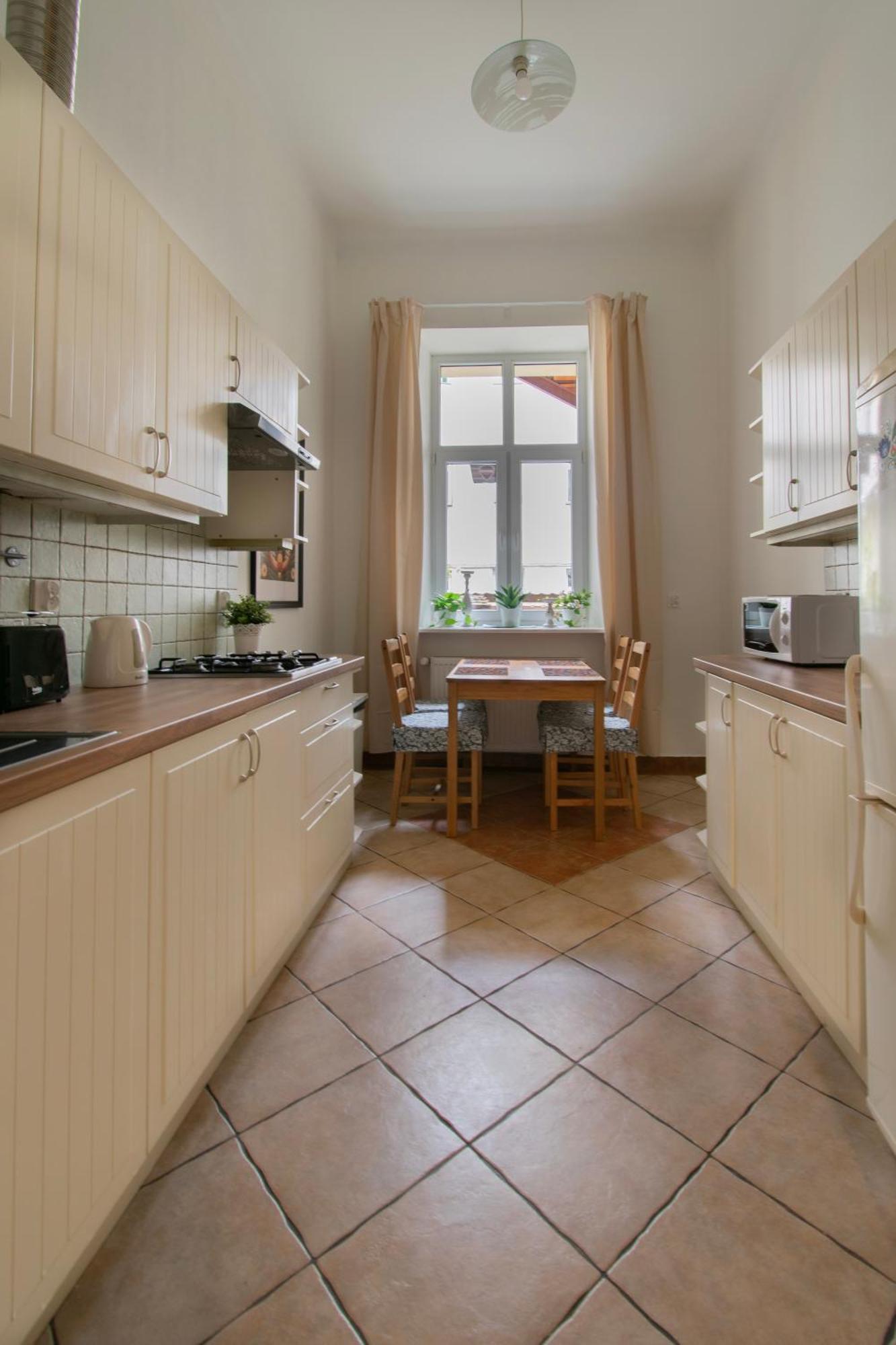 Ground Floor Family Apartment Krakow Luaran gambar